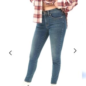 LUCKY BRAND MID RISE AVA SKINNY MEDIUM WASH DENIM JEANS WOMENS SIZE 2/26 ANKLE